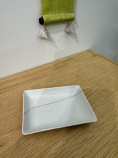 割れた器の修復体験～グルー継ぎ®に挑戦～