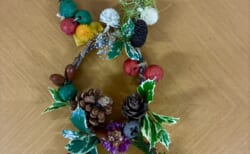 エコノバクリスマス2025　自然素材の石けんリースと壁新聞作り